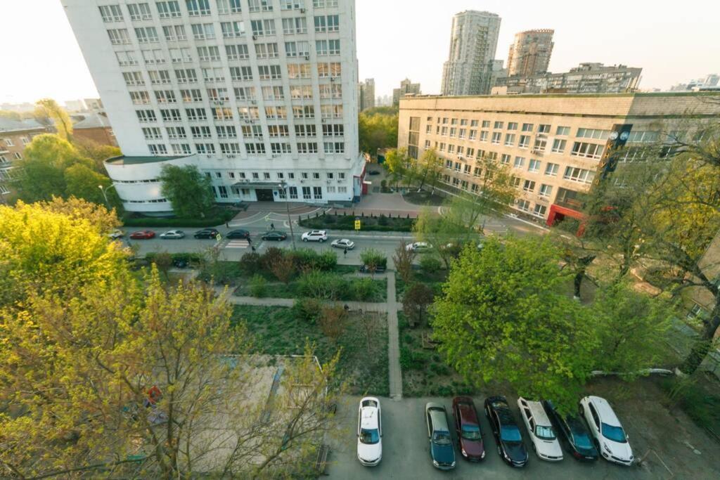 Уютная Студия На Метро Печерская В Центре Киева كييف المظهر الخارجي الصورة